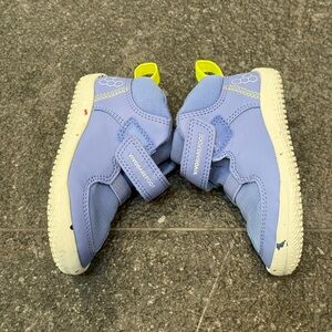 Vivo barefoot high top Sneakers